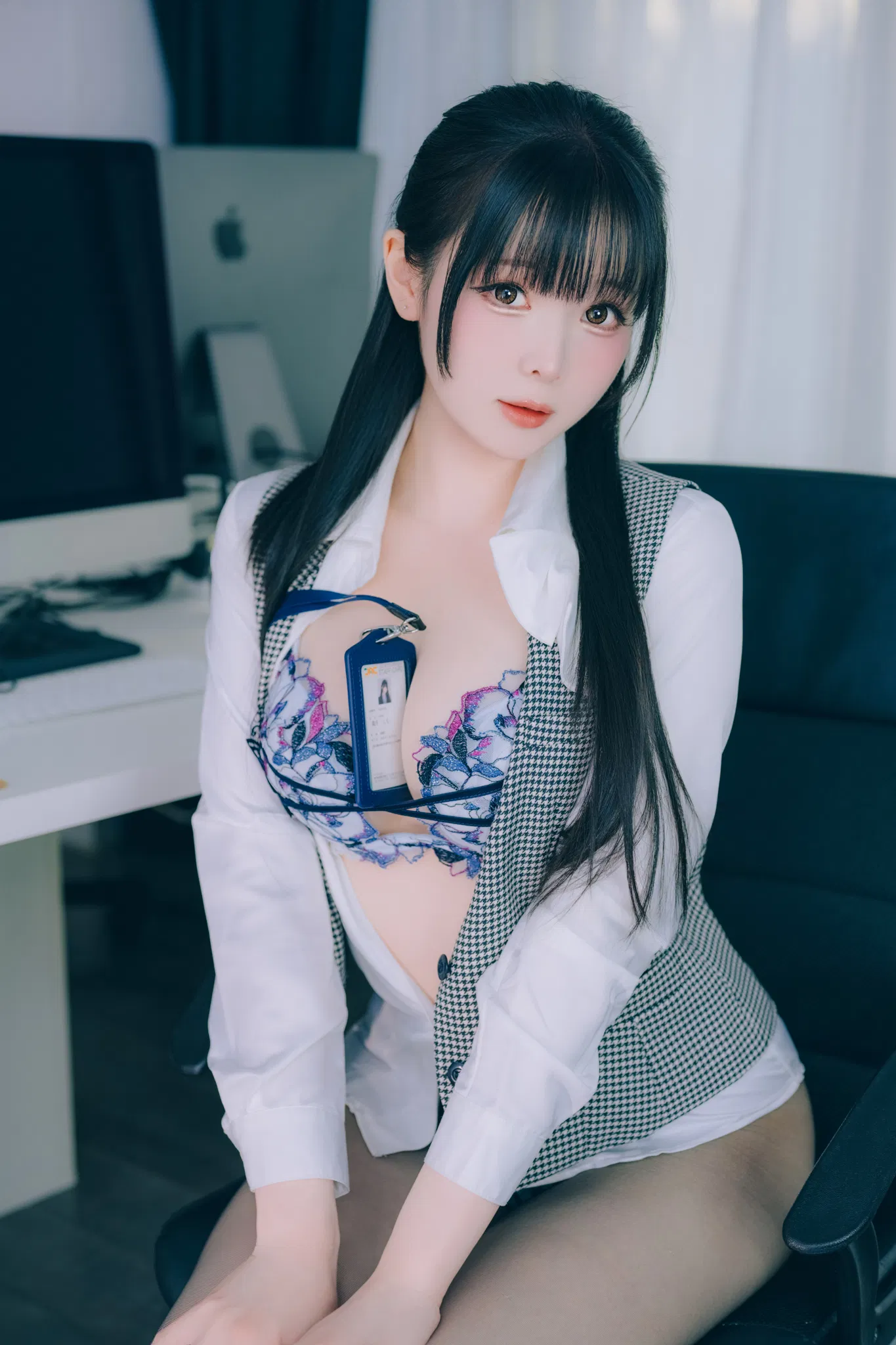 [Cosplay] 霜月shimo DL写真集 霜月的秘密辦公室 Vol.02 Shimo' Secret Office Vol.02