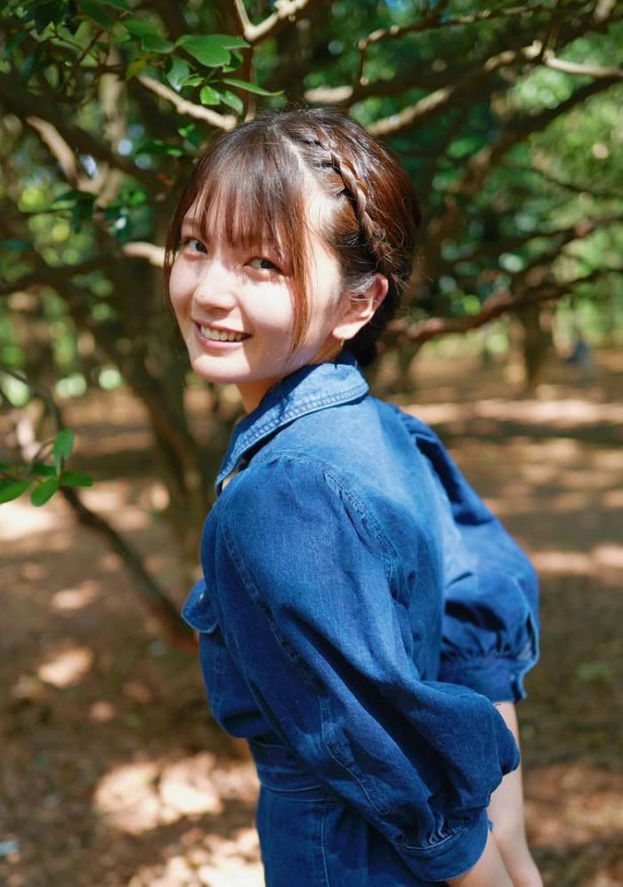 福留光帆 けっこうデカい水着グラビア画像！