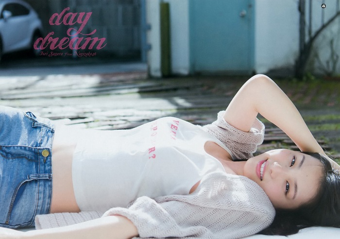 相楽伊織 けっこうボインな水着グラビア画像！