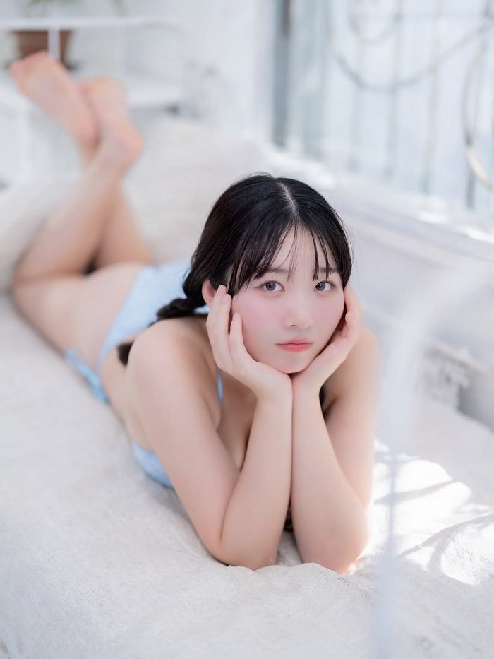 秋田そな Gカップボインの水着グラビア画像！