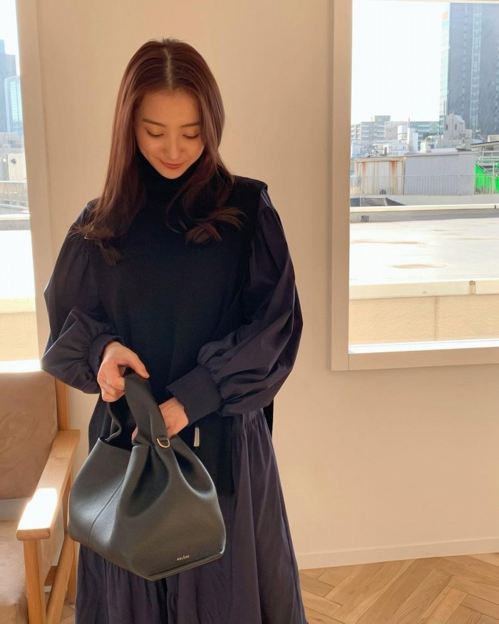 高田里穂 スタイル抜群な水着グラビア画像！