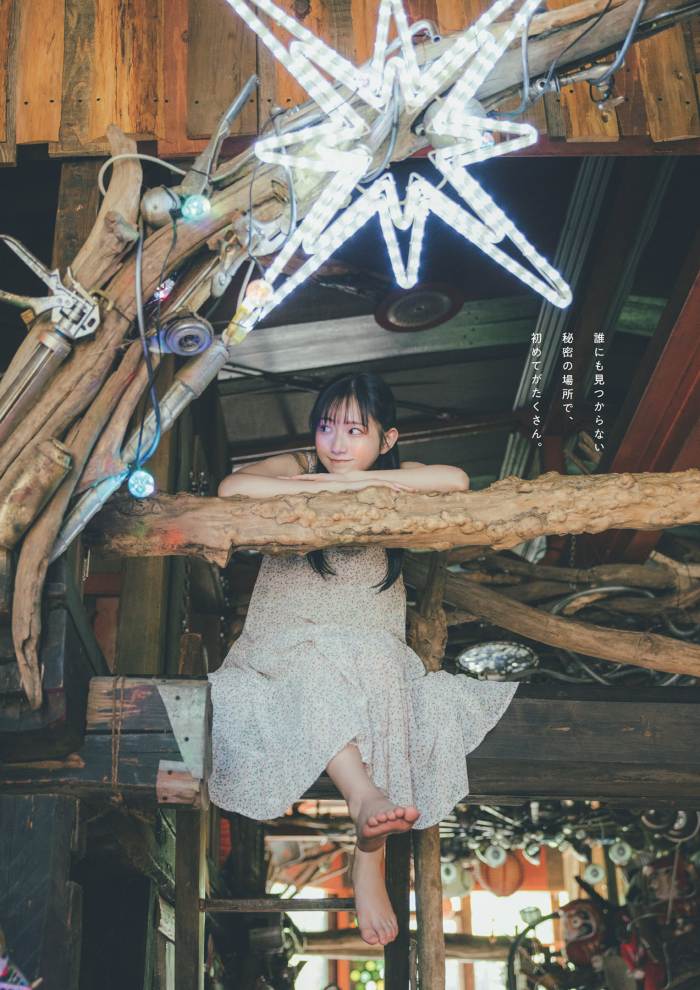 青山なぎさ 激かわな生脚＆タンクトップ画像！