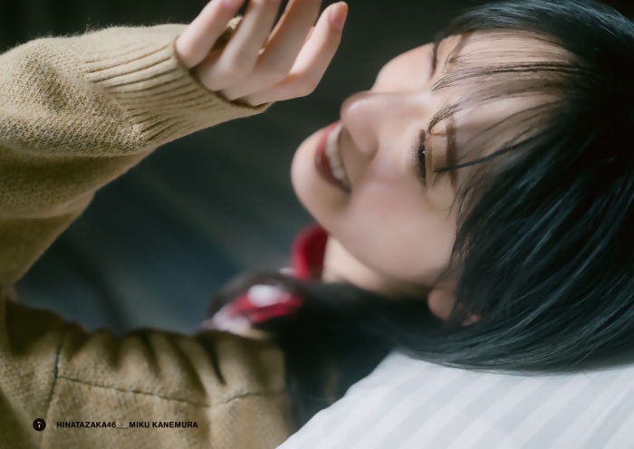 金村美玖 しっとりかわいい水着＆生脚画像！