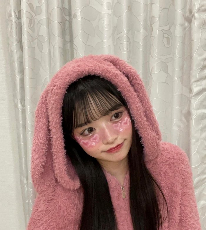 高鶴桃羽 激かわボインな水着グラビア画像！