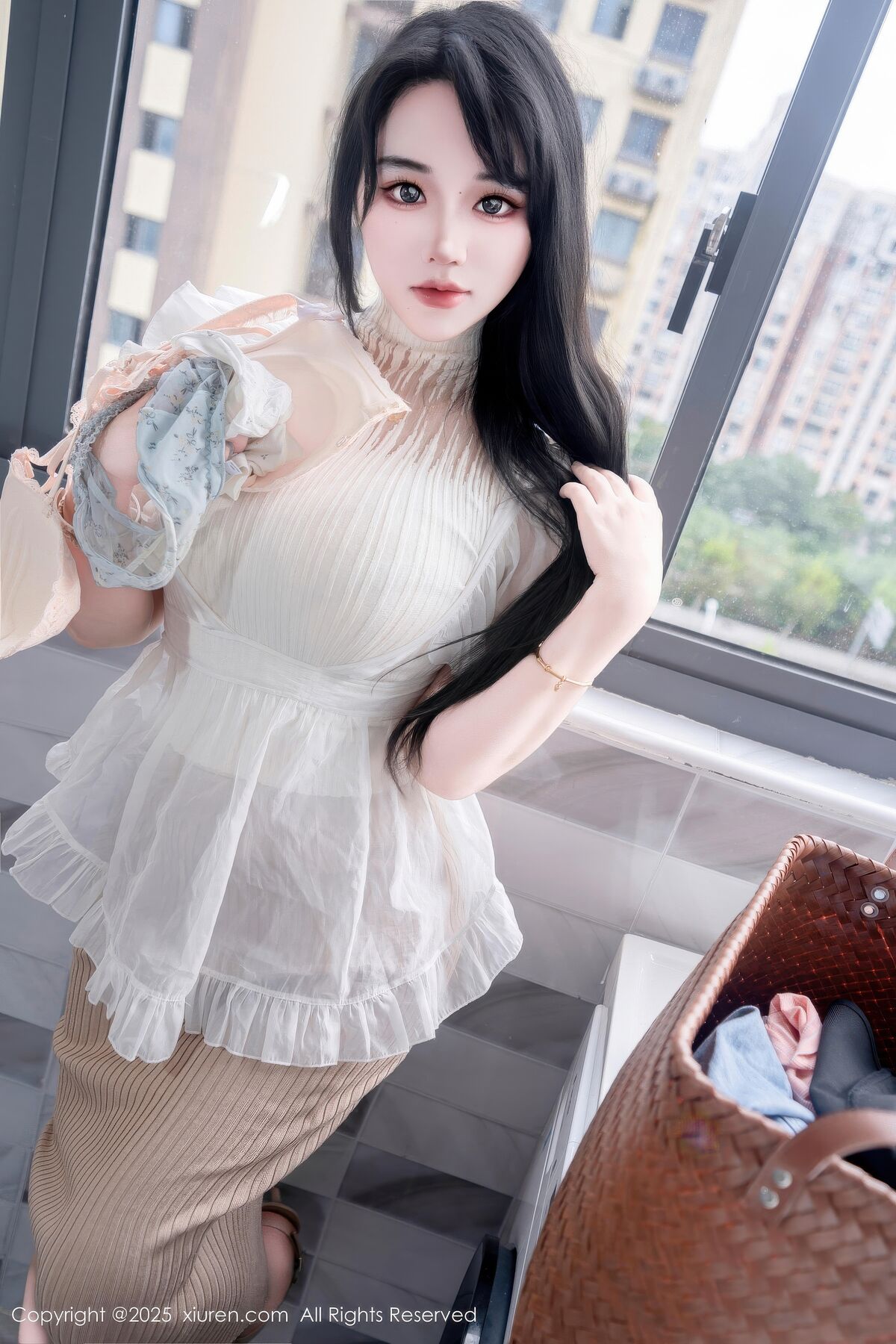 XiuRen秀人网 No.11010 Xi Xi Ai Chi Cao Mei