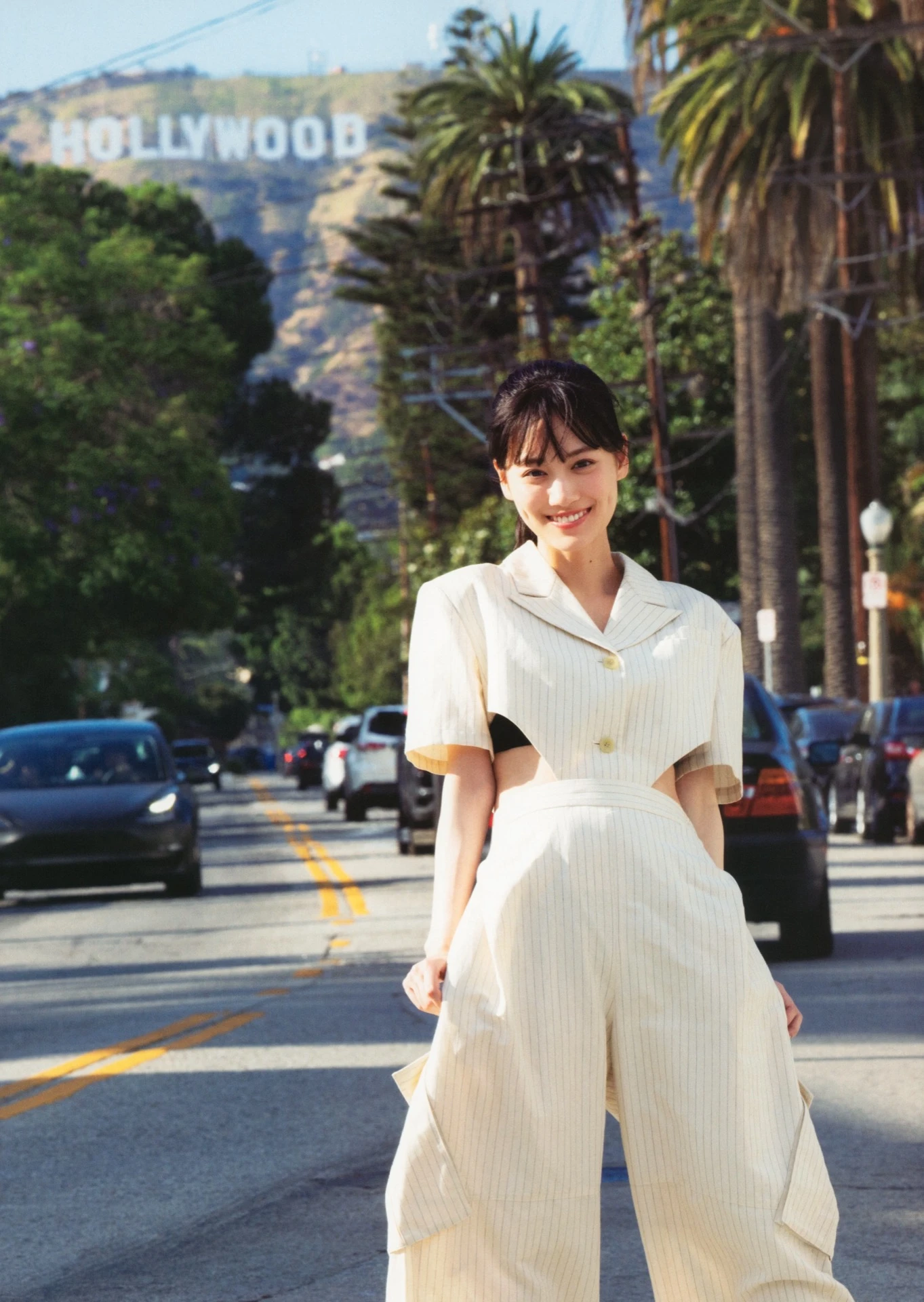 Mizuki Yamashita 山下美月, 2nd写真集 「ヒロイン」 Set.04