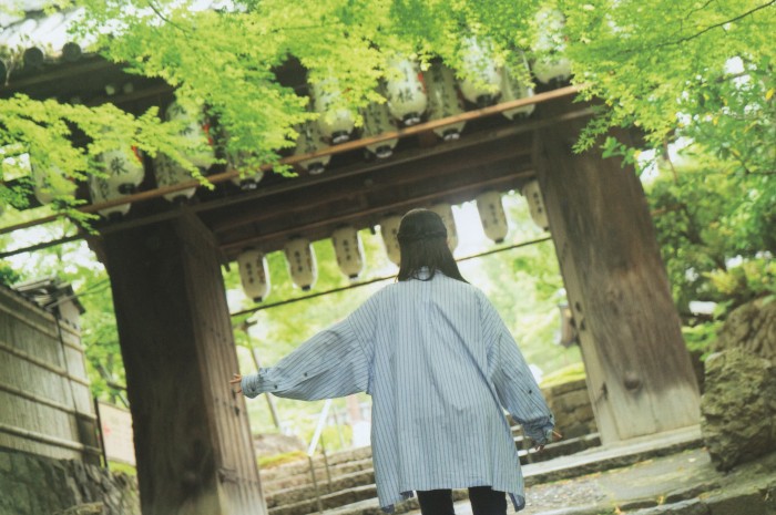 金村美玖 しっとりかわいい水着＆生脚画像！