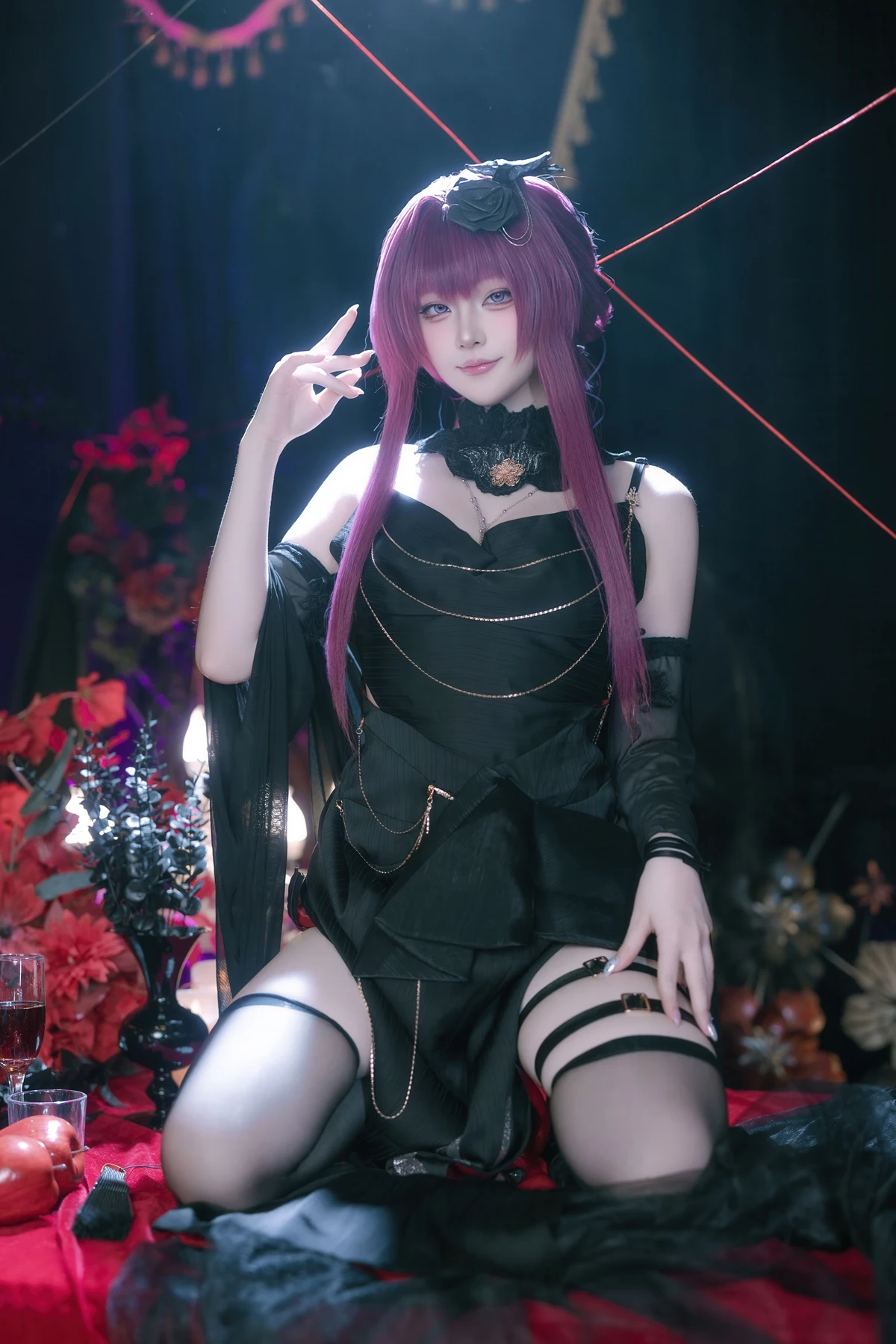 Cosplay 屿鱼 – 崩坏 星穹铁道 卡芙卡 缚月之夜