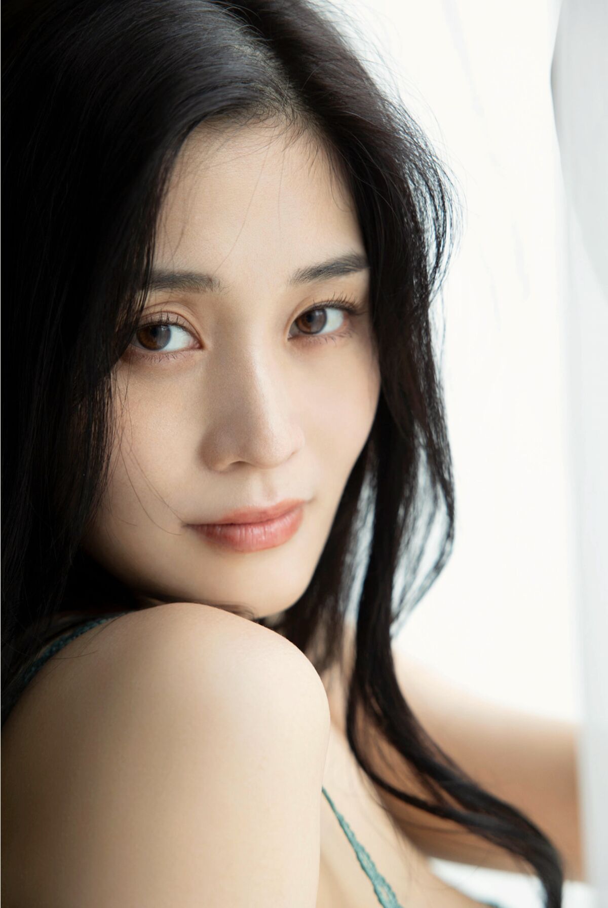 Rin Takahashi 高橋凛 - 週刊ポストデジタル写真集 理想ノカラダ