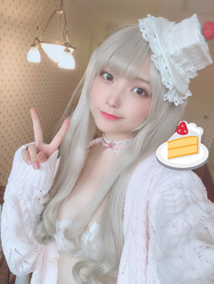 あまつまりな 脱ぎすぎ水着＆下着グラビア画像！