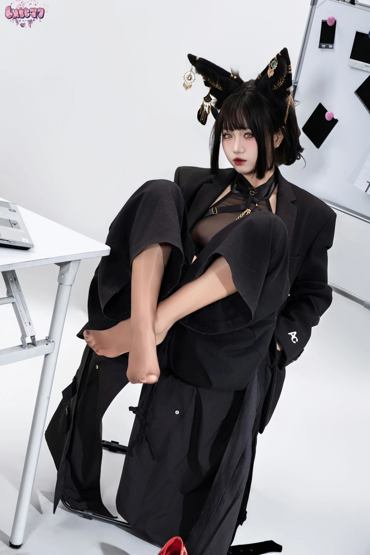 Cosplay 柒柒要乖哦 – 黑·阿努比斯 Set.02