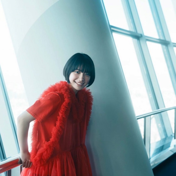 藤﨑ゆみあ 鬼かわすぎる着衣グラビア画像！