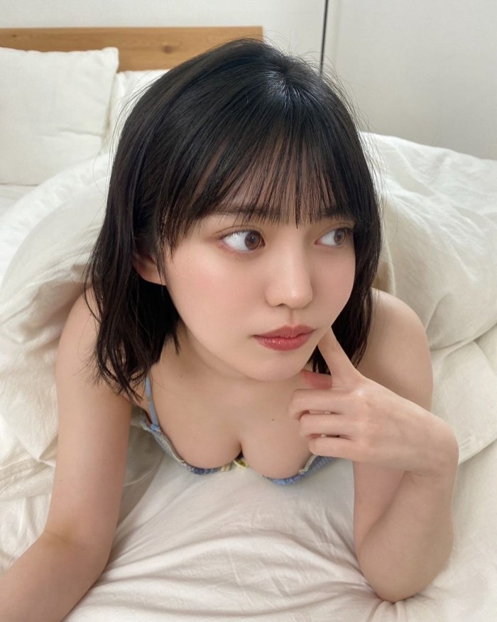 石浜芽衣 キュートな水着グラビアほか画像！