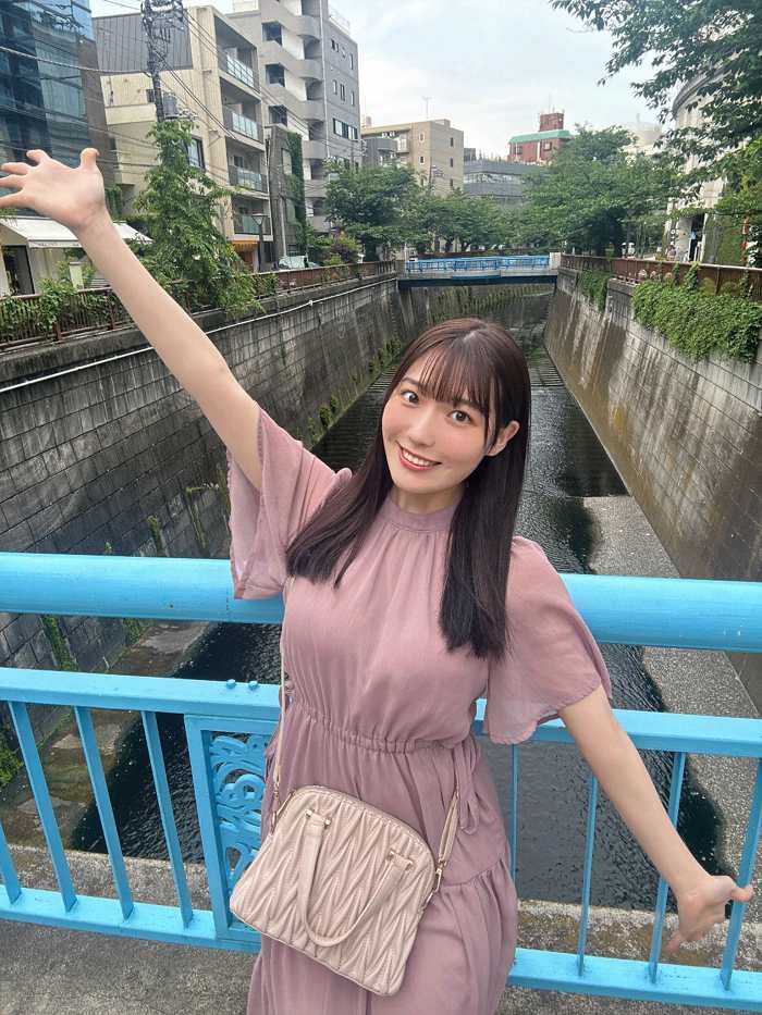 小日向優花 Iカップボインの水着グラビア画像！