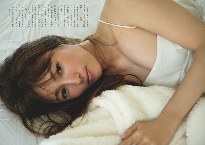 深田恭子 ムッチリ水着＆下着グラビア画像！