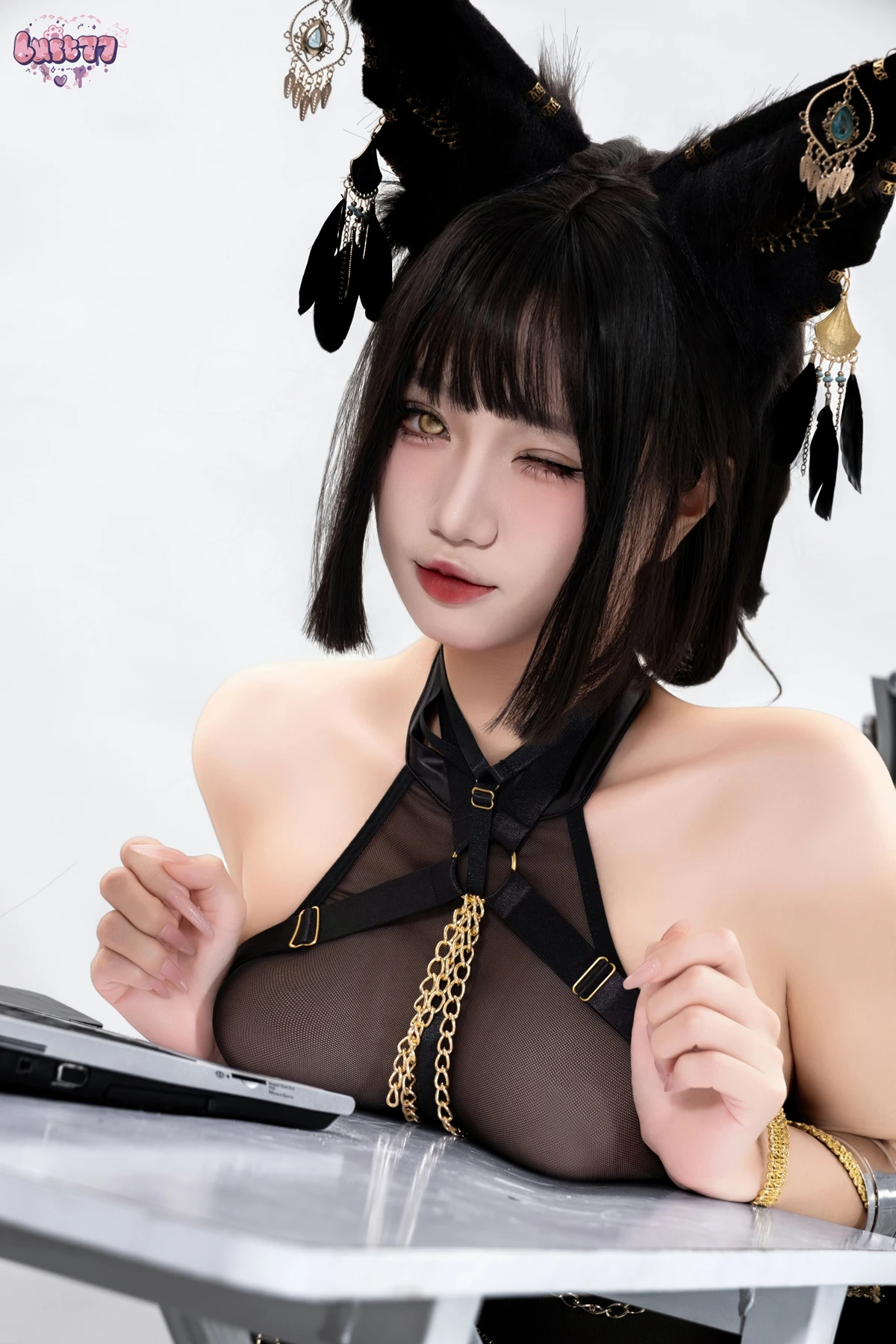 Cosplay 柒柒要乖哦 – 黑·阿努比斯 Set.01