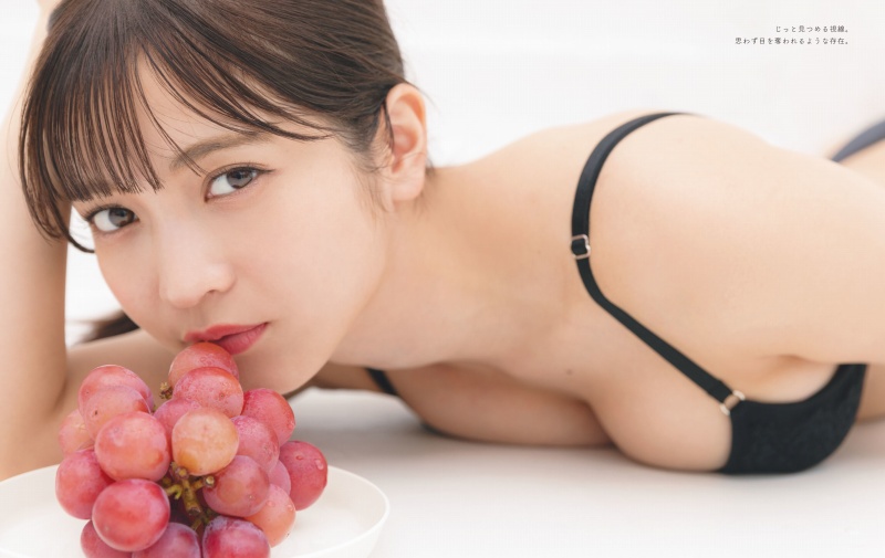 黒嵜菜々子 ふわふわボインの水着グラビア画像！