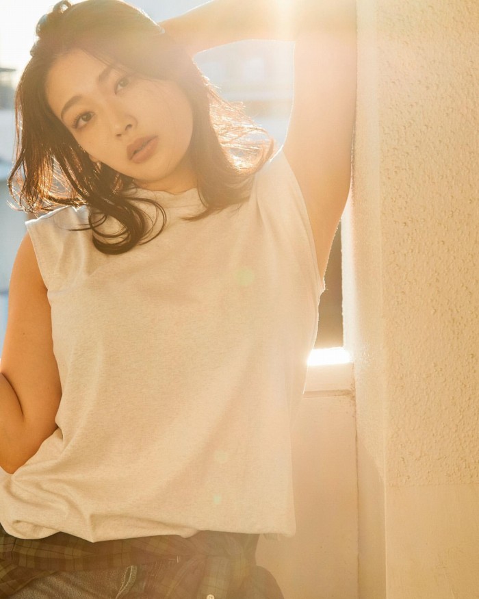 風吹ケイ Iカップバズーカの水着グラビア画像！