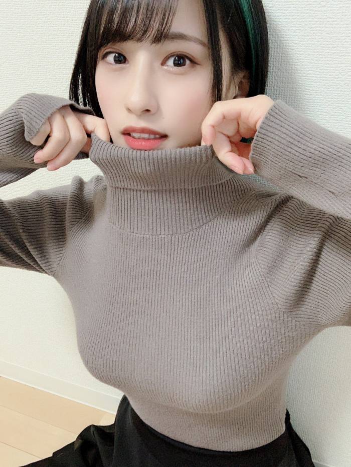澄田綾乃 はみ出るFカップの水着グラビア画像！