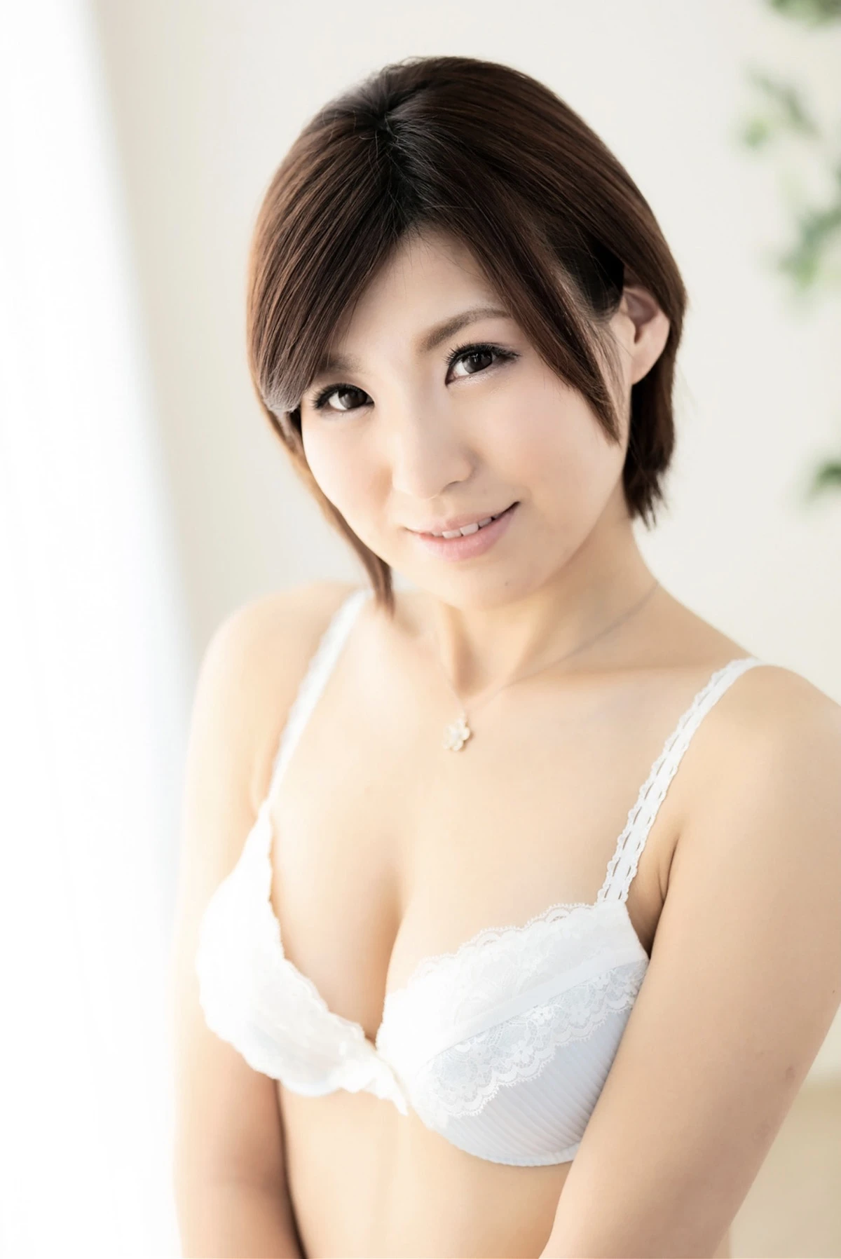 Minami Natsuki 夏希みなみ, Rino Kirishima 桐嶋りの, Prestige 写真集 「Ultimate First Shot Best」