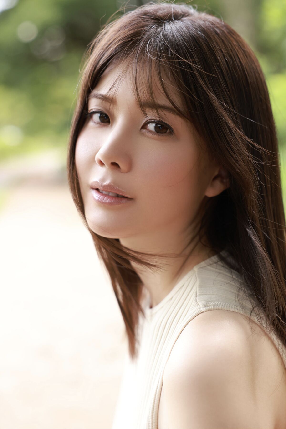 Mari Takamiya 高宮まり - 週刊ポストデジタル写真集 恋する胸の高まり