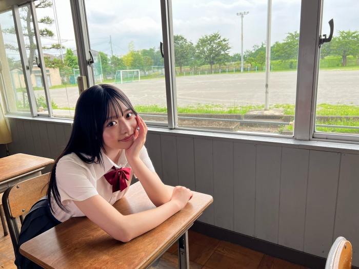 高鶴桃羽 激かわボインな水着グラビア画像！