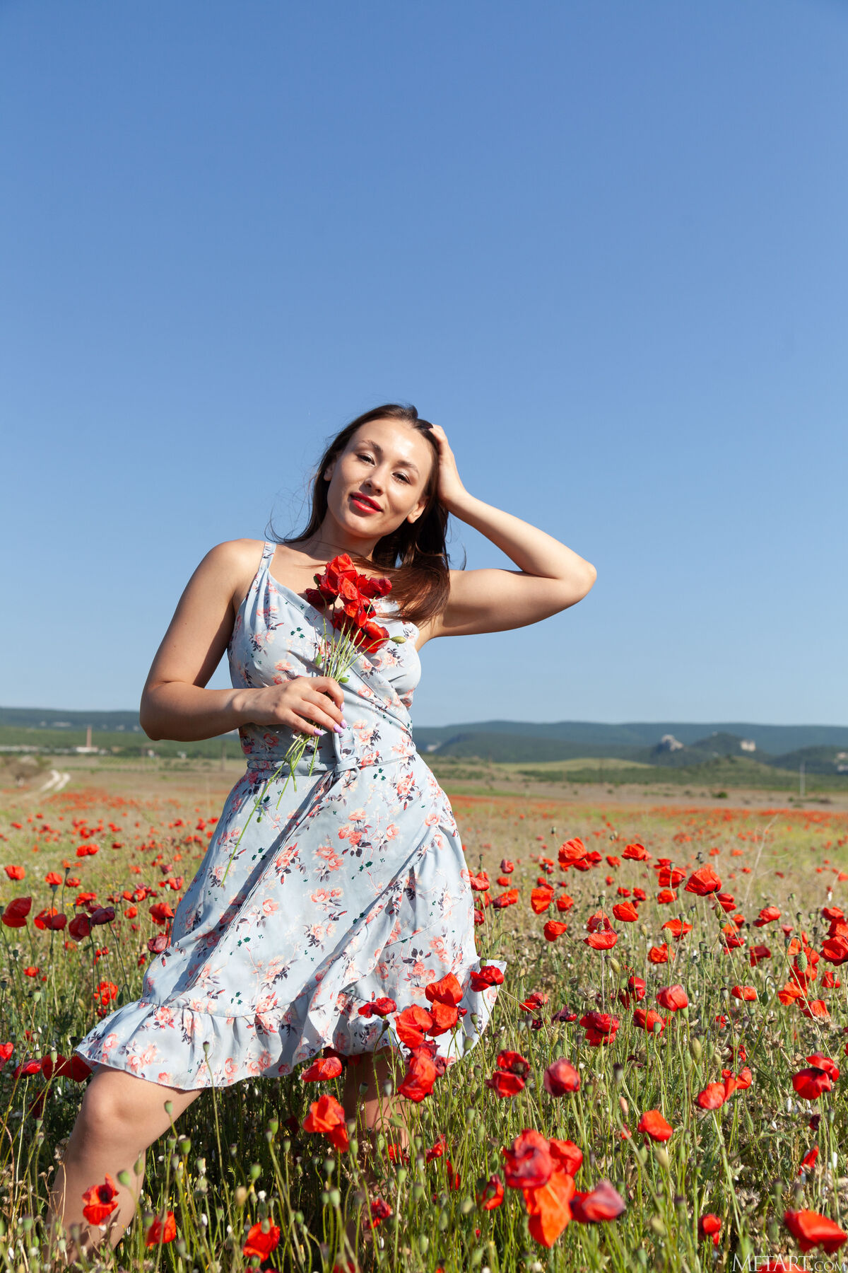 MetArt Sumiko - Poppy Field Part01