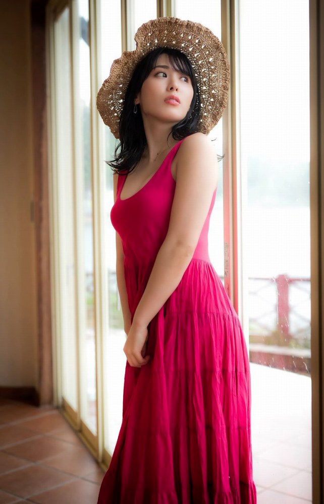 金松季歩 Fおっぱいのマッパヌード画像ほか！（金子智美）