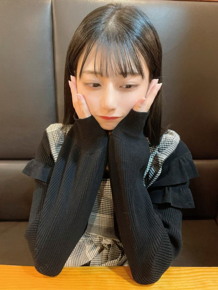 鈴木優香 ちょっと脱ぎすぎ水着グラビア画像！