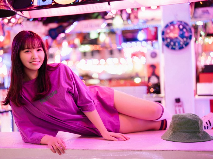 本郷柚巴 まぶしいボインの水着グラビア画像！