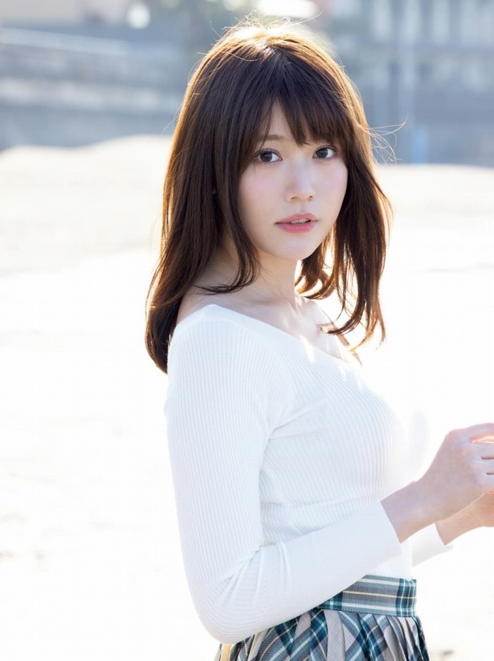 小日向ゆか 萌えるEカップの水着グラビア画像！