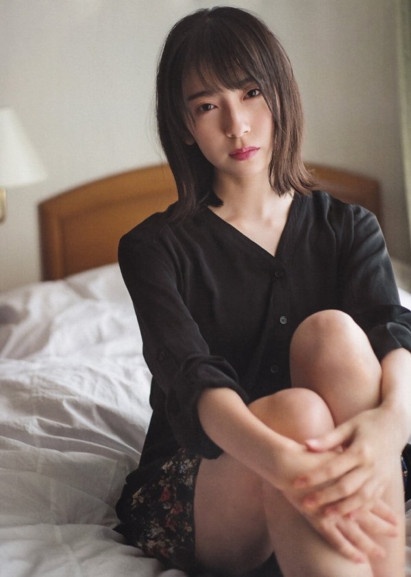 金村美玖 しっとりかわいい水着＆生脚画像！