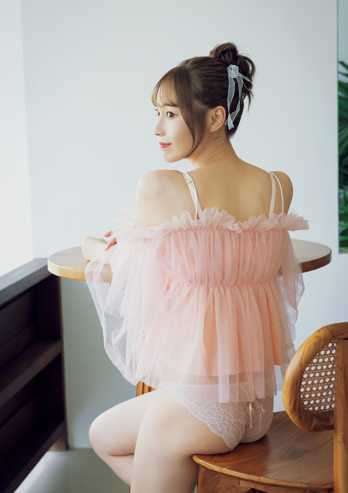 Saaya Kawagoe 川越紗彩 - 2025.10.24 川越紗彩１st写真集 なんとかなるなる 電子特典付き Part01