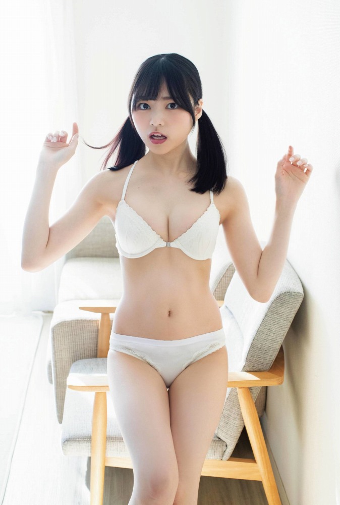 宇咲 ふわふわバストの水着グラビア画像他！