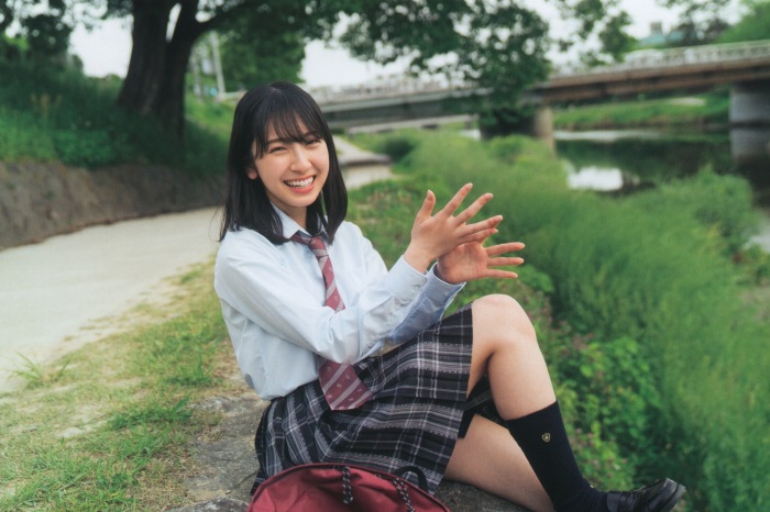 金村美玖 しっとりかわいい水着＆生脚画像！