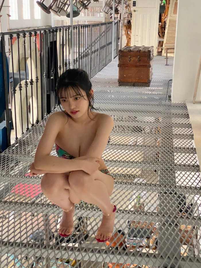 石浜芽衣 キュートな水着グラビアほか画像！