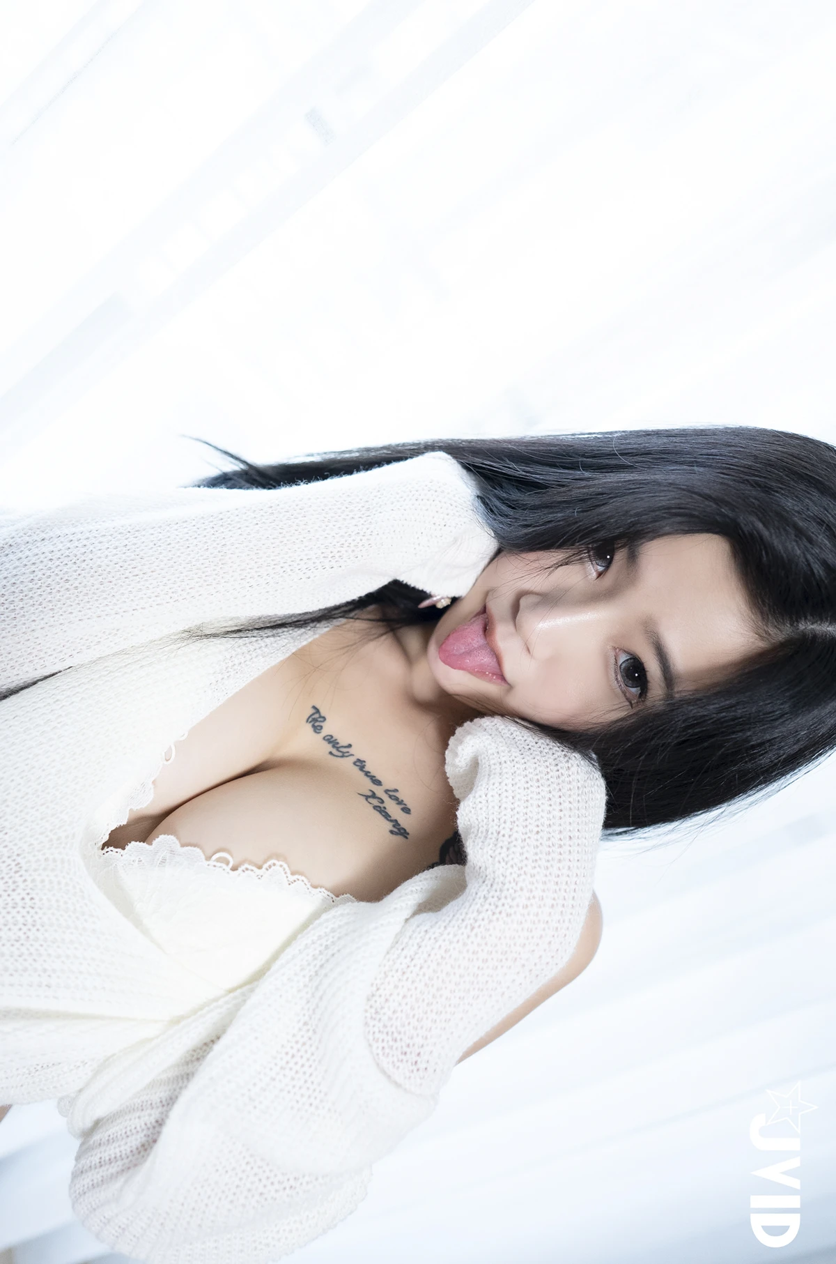 JVID 奈奈Nalnal – 「全裸上空」哥哥 用力もっと、もっと@@小隻馬趴好等著你來用力 Set.02