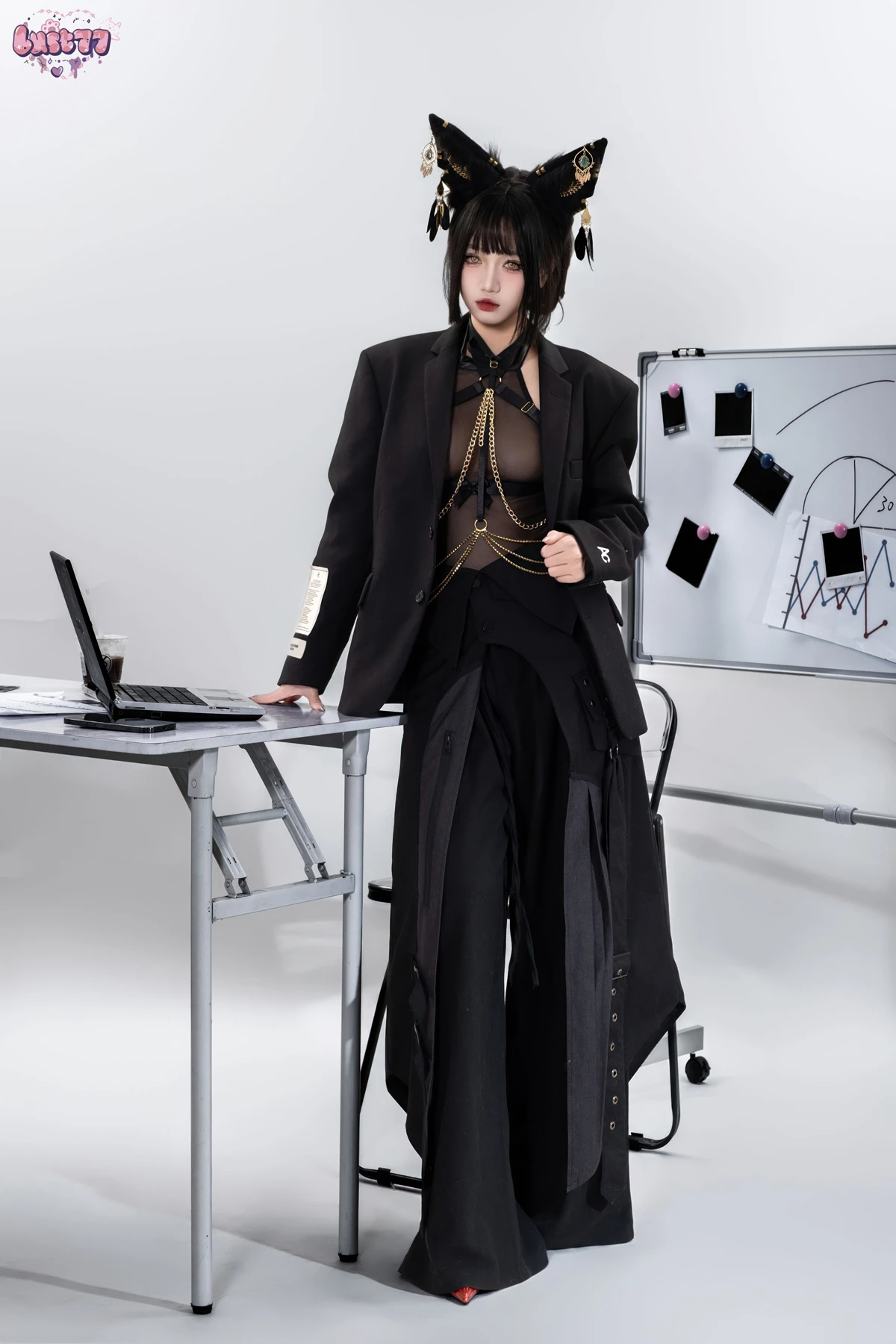 Cosplay 柒柒要乖哦 – 黑·阿努比斯 Set.02