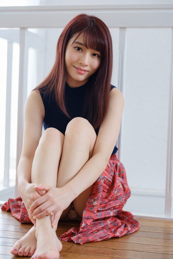 河北彩伽 絵になるEカップ美乳のヌード画像！