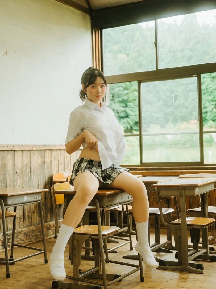 秋田そな Gカップボインの水着グラビア画像！