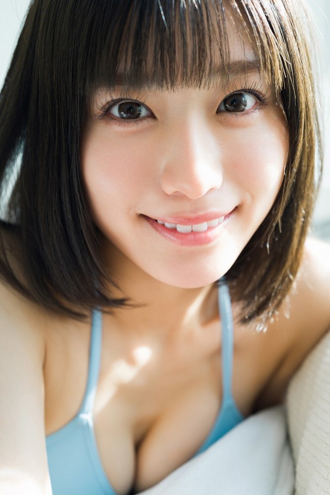 滝口愛奈 癒される激かわ水着グラビア画像！