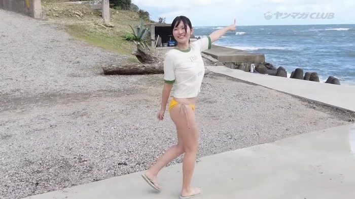 秋田そな Gカップボインの水着グラビア画像！