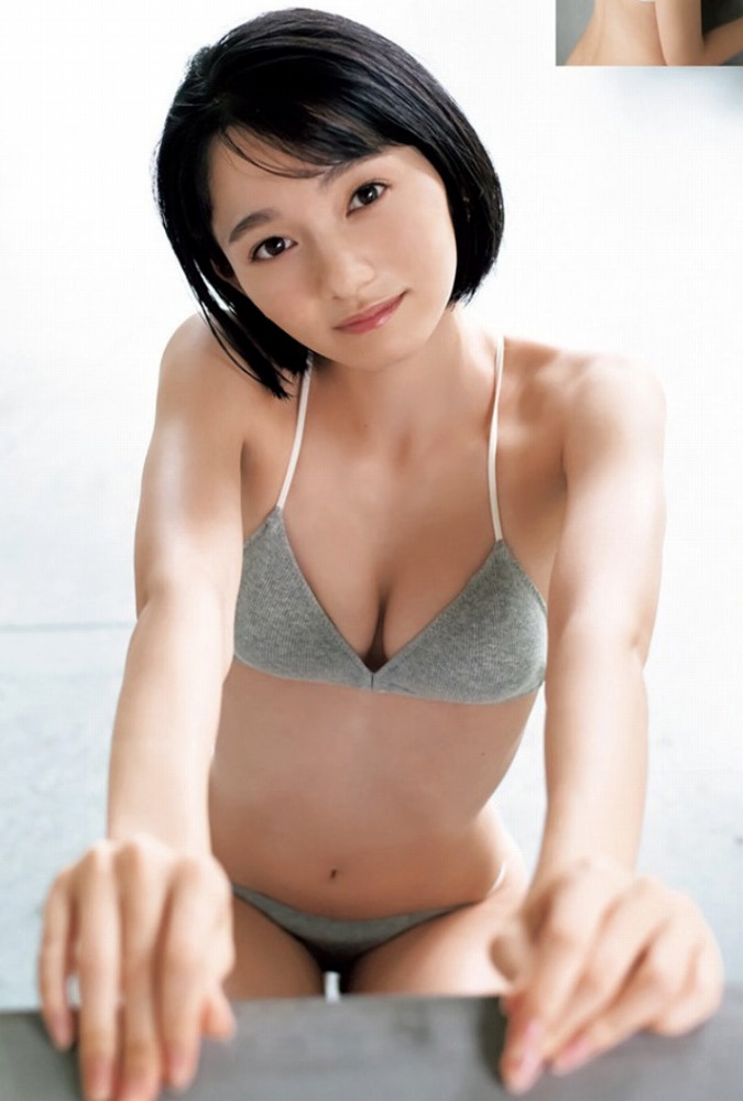 熊澤風花 キュートな水着グラビア画像ほか