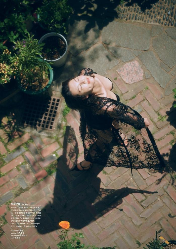 相楽伊織 けっこうボインな水着グラビア画像！