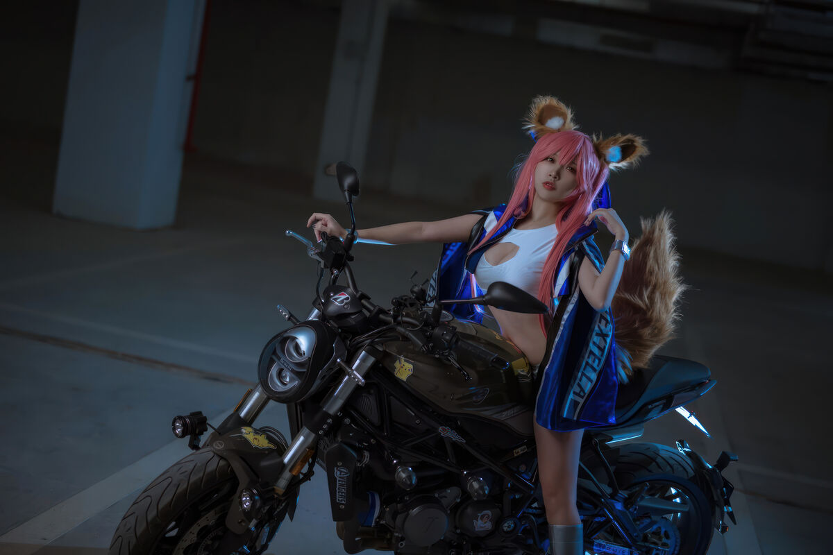 Coser@二佐Nisa - FGO 玉藻前赛车服