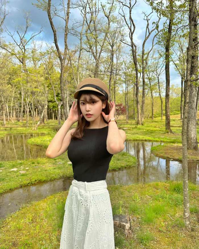 阿部なつき ボンキュッボンの水着グラビア画像！