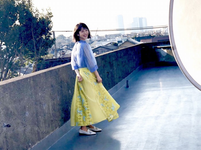 浜辺美波 鬼かわな水着＆浴衣グラビア画像！