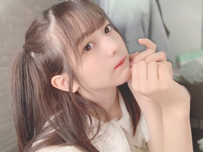 黒嵜菜々子 ふわふわボインの水着グラビア画像！