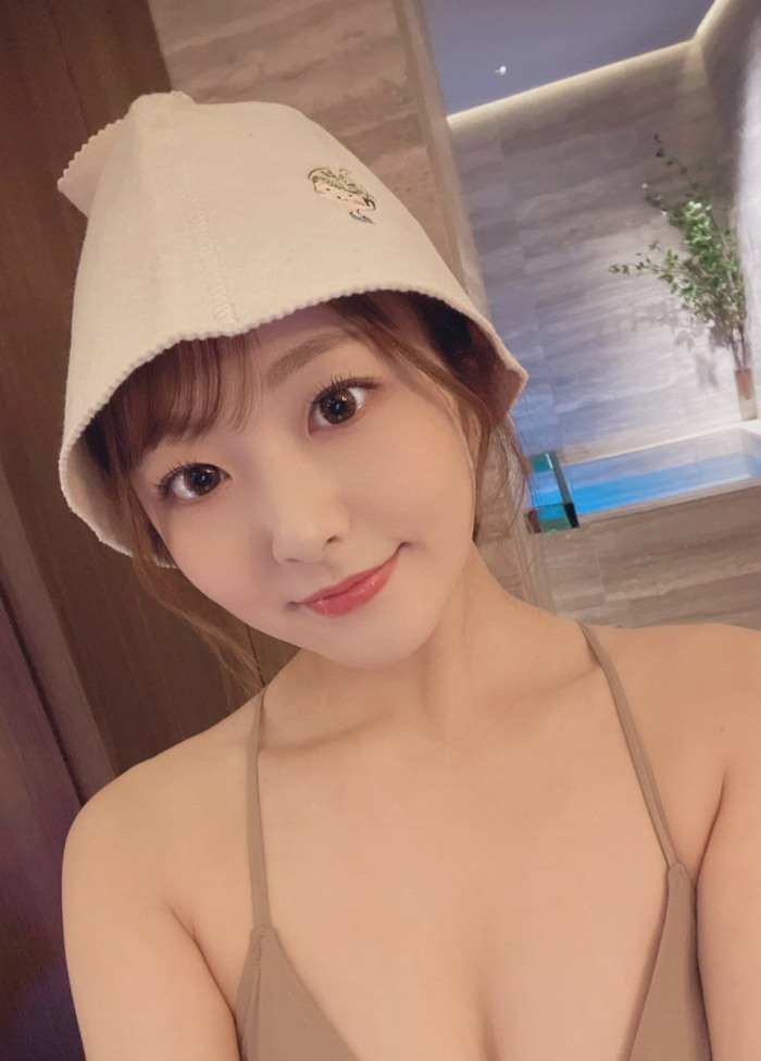 青空ひかり 笑顔がかわいい純朴ヌード画像！