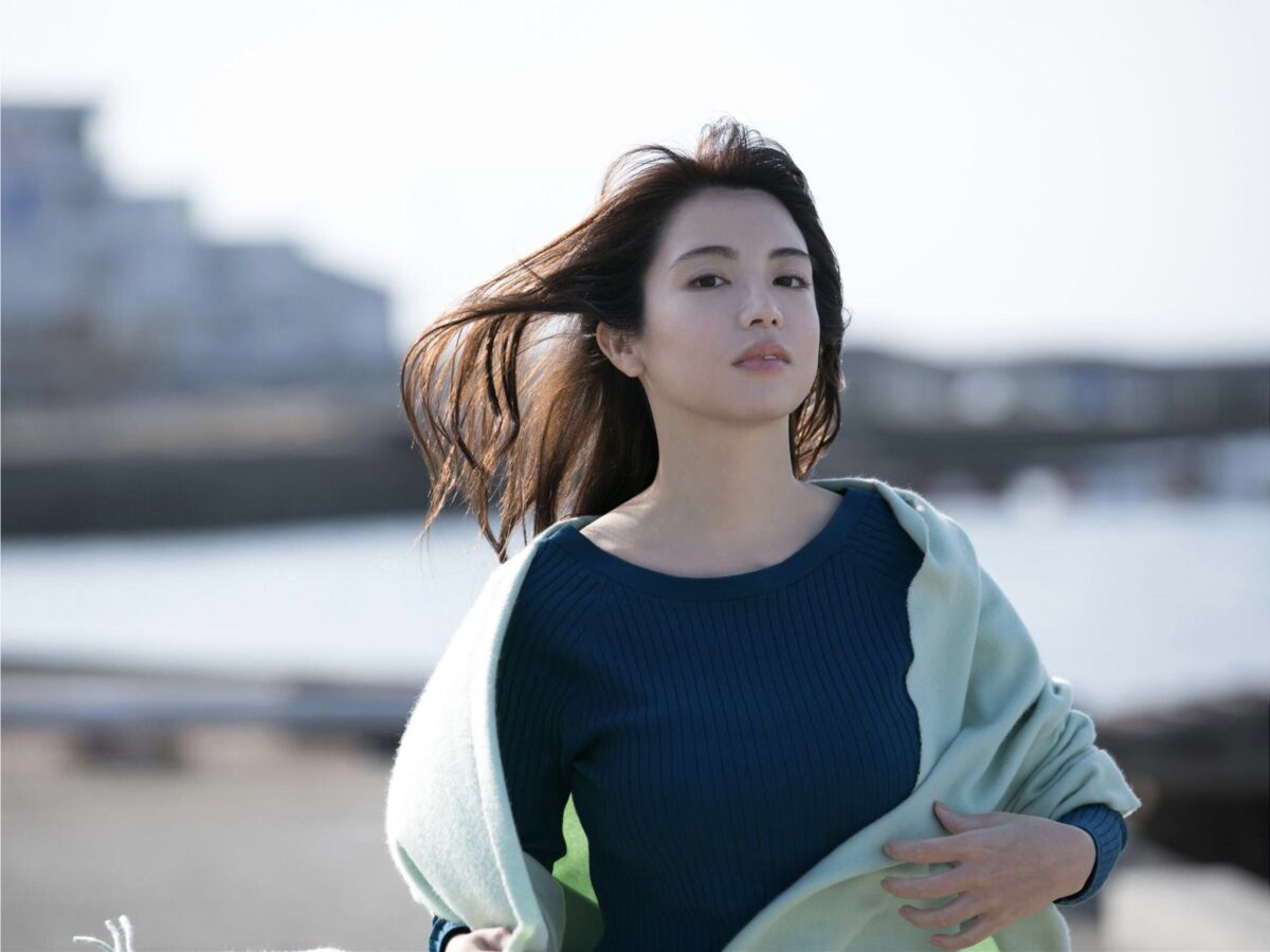 Miu Nakamura 仲村美海 - 週刊ポストデジタル写真集 背中を流して